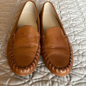 Women Cole haan driving shoes size 10 excellent condition worn few times